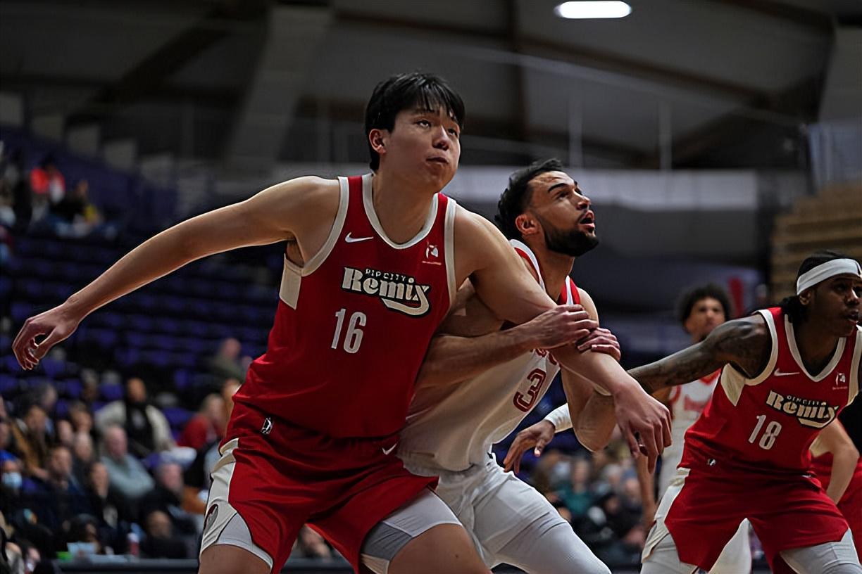 开云官网-发展联盟拿下19分?其实杨瀚森在开拓者二队的表现是很不理想的?