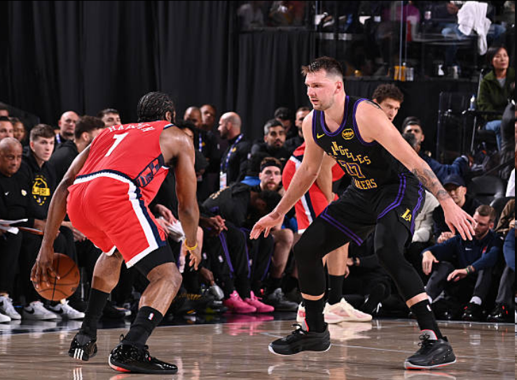 快船近17战14胜！哈登：很清楚自己的位置 赢下这些比赛很有趣